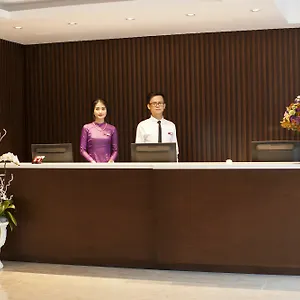 roseland-centa-hotel.hotelsvungtau.com/