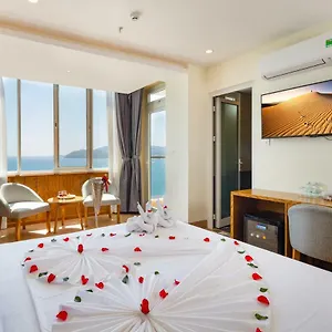 aha-glory-hotel.nhatrangbesthotels.com/